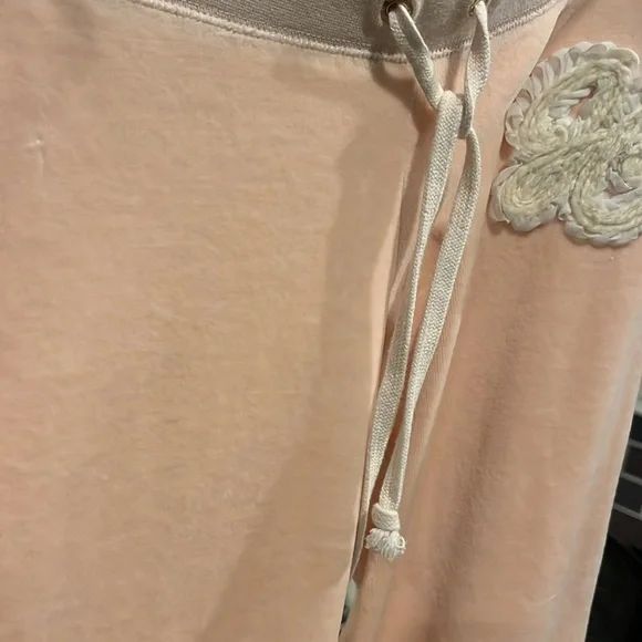 Juicy Couture Heritage Velour Sweats - Picture 14 of 16